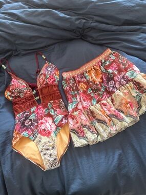 NWT Flaxmaker super cute Floral multi color one piece Swim Set w/short Skirt